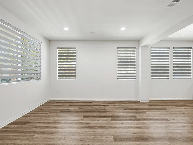 9326 Hellman Ave — Photo 3