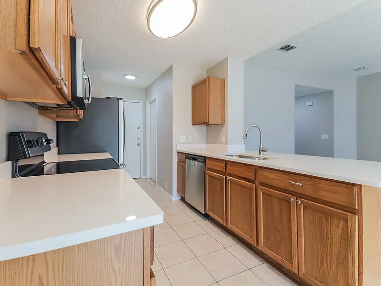 3317 Bentgate Ct — Photo 9