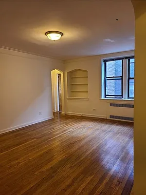Rented by Astoria Park Realty Group Inc | media 7
