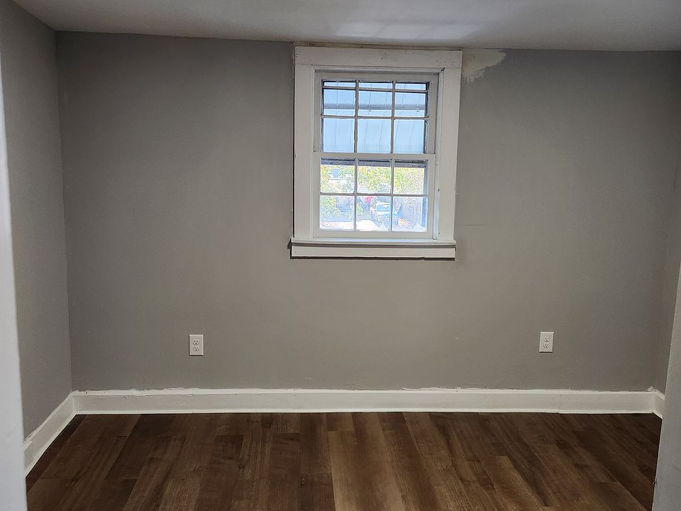 Upstairs bedroom