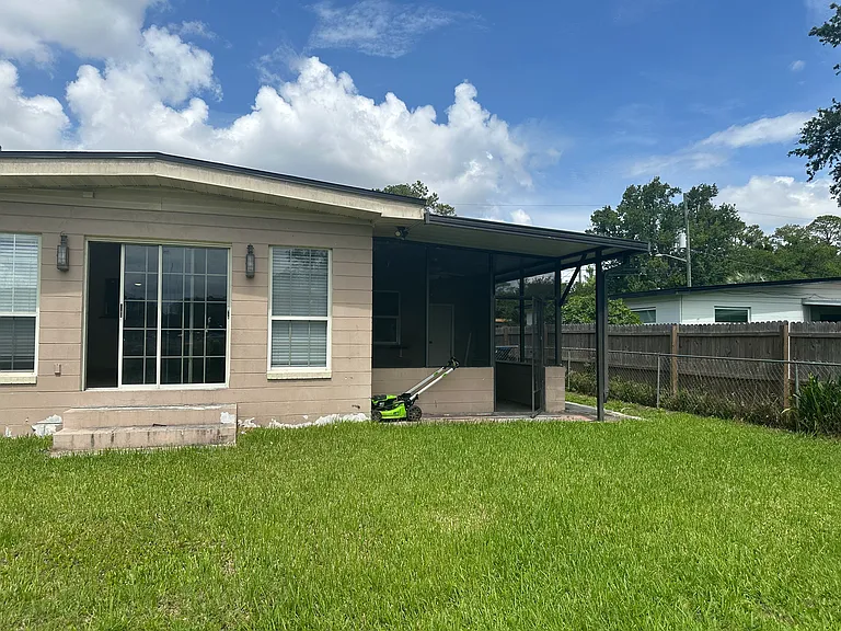 2441 Randy Rd — Photo 21