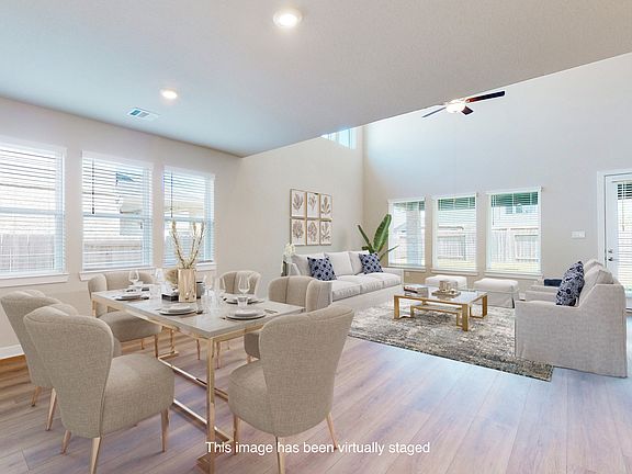 2nd image of 422 Barrios Bay Ln