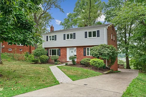 1290 Sky Ridge Dr Photo 1