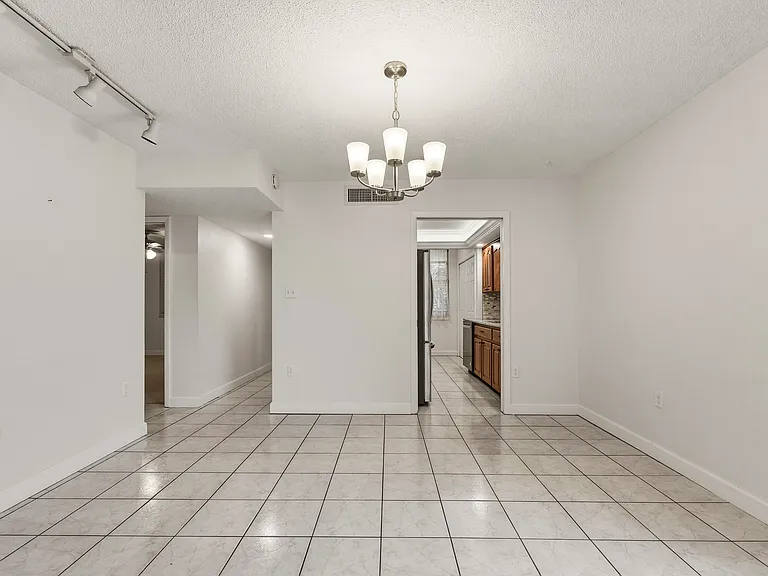 2650 Pearce Dr — Photo 8