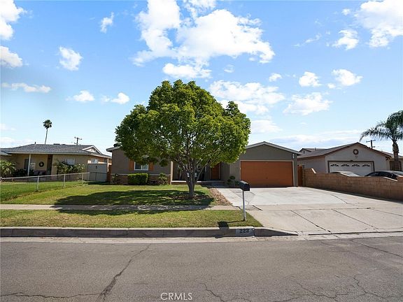 4th image of 223 E Alru Ave