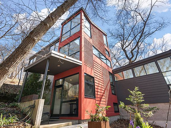 5th image of 5 Cypress Ln