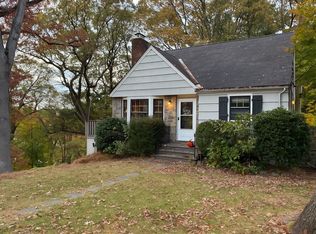 15 Roberta Pl, N White Plains, NY 10603