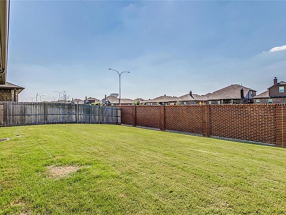 4th image of 2413 Half Moon Bay Ln