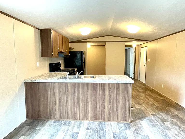 459 Clay Rdg — Photo 10