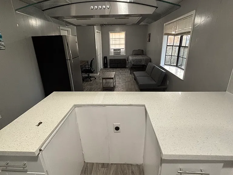 3122 Western Ave #1 — Photo 32