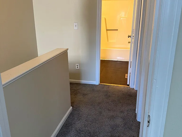 120 Concord Dr #C — Photo 11