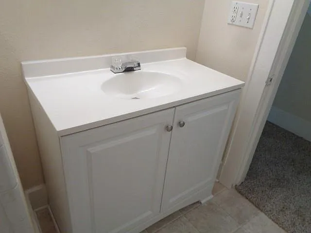 3230 Ohio St — Photo 22