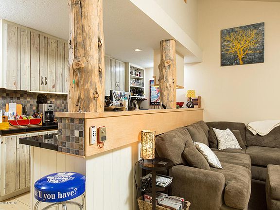 2nd image of 4011 W Lake Creek Dr #1823