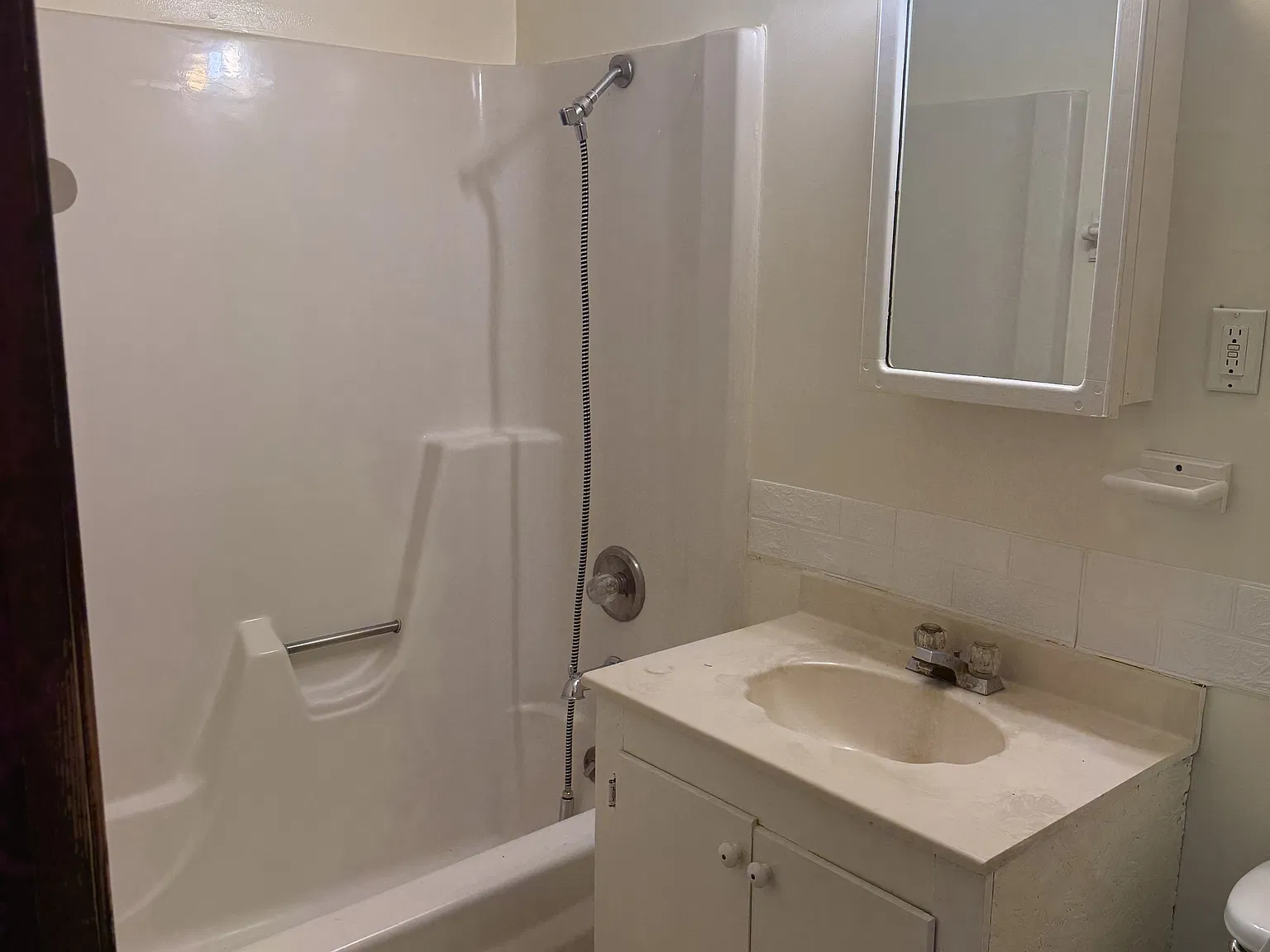 429 North Wayne Street Apt 2 - 1 — Photo 4