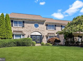 75 Radcliff Dr, Doylestown, PA 18901