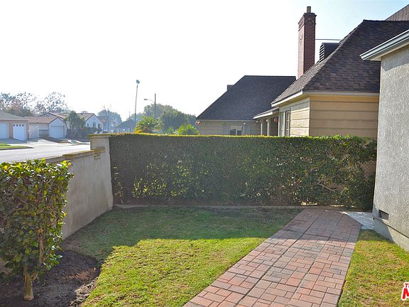 2nd image of 8225 West Blvd