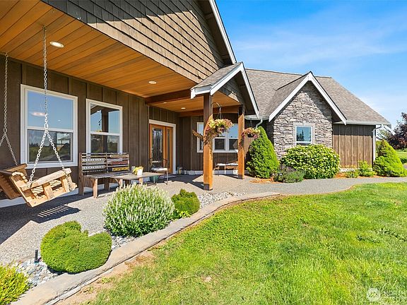3rd image of 6956 Fingalson Creek Drive