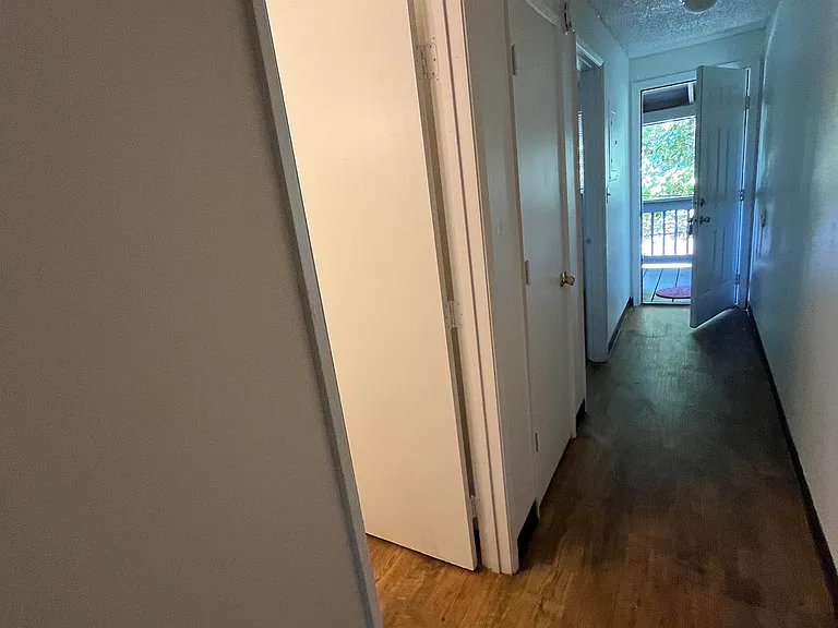 270 E Main St #270 — Photo 12