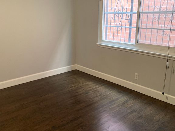 4th image of 50 Elm Ave Unit 6