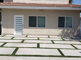 6652 1/2 Vickiview Dr #2, West Hills, CA 91307