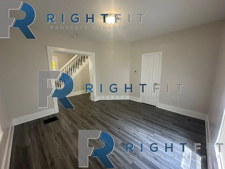 611 Garfield St — Photo 3