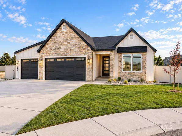 783 Kamiah Rd, Twin Falls, ID 83301
