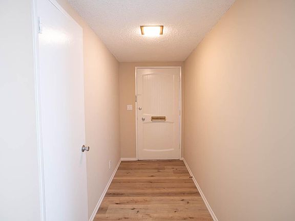 3rd image of 1633 W 147th St APT I