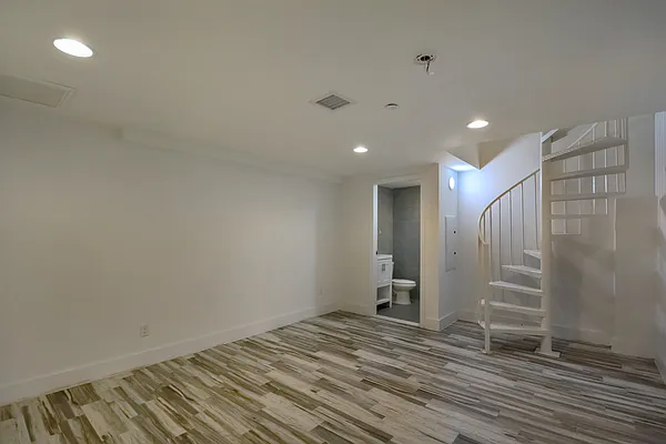 Rented by Corcoran | media 6