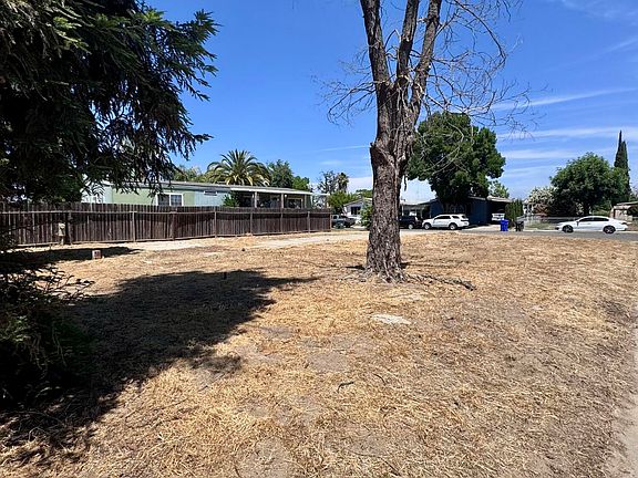 4th image of 601 S Rose Avenue