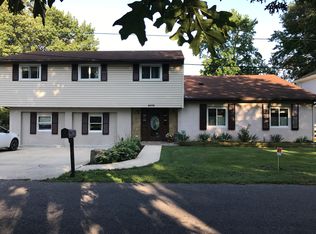 5072 Lerch Dr, Shady Side, MD 20764