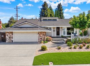 470 Meadowview Drive, Vacaville, CA 95688