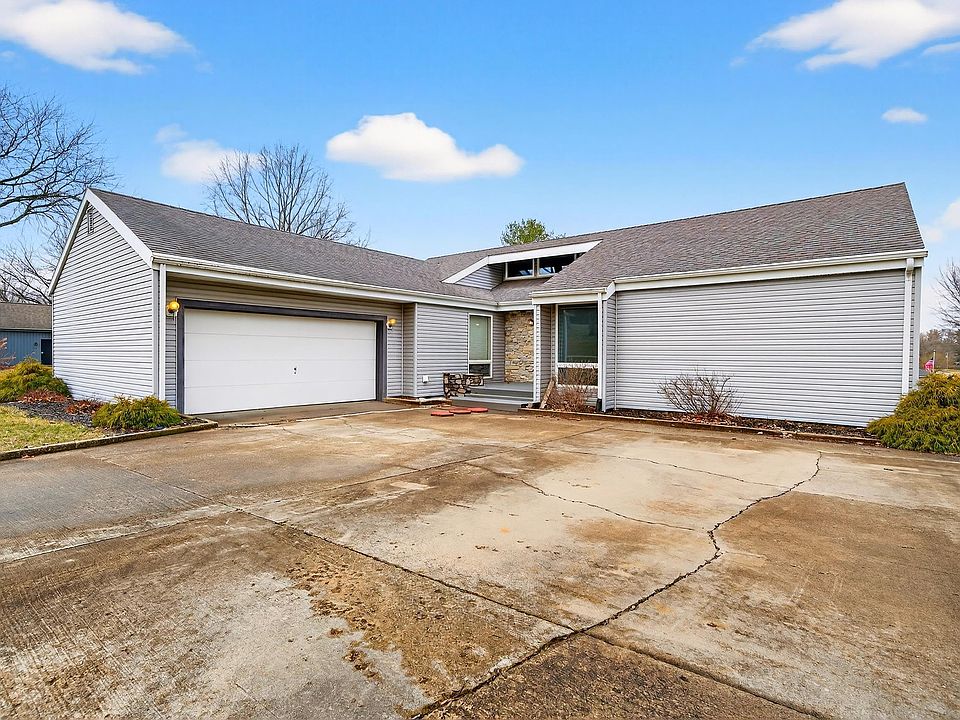 1st image of 4618 N Shady Ln