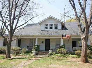 150 S Magnolia St, Forest City, NC 28043