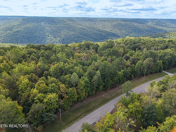 4th image of Cumberland Cove Rd #9