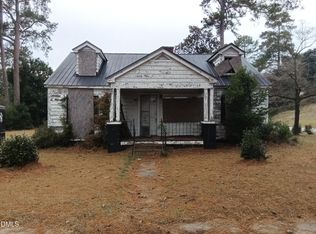 112 N Secrest St, Kinston, NC 28501