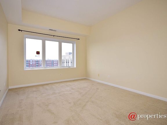 4th image of 3303 Grove Ave Unit 603