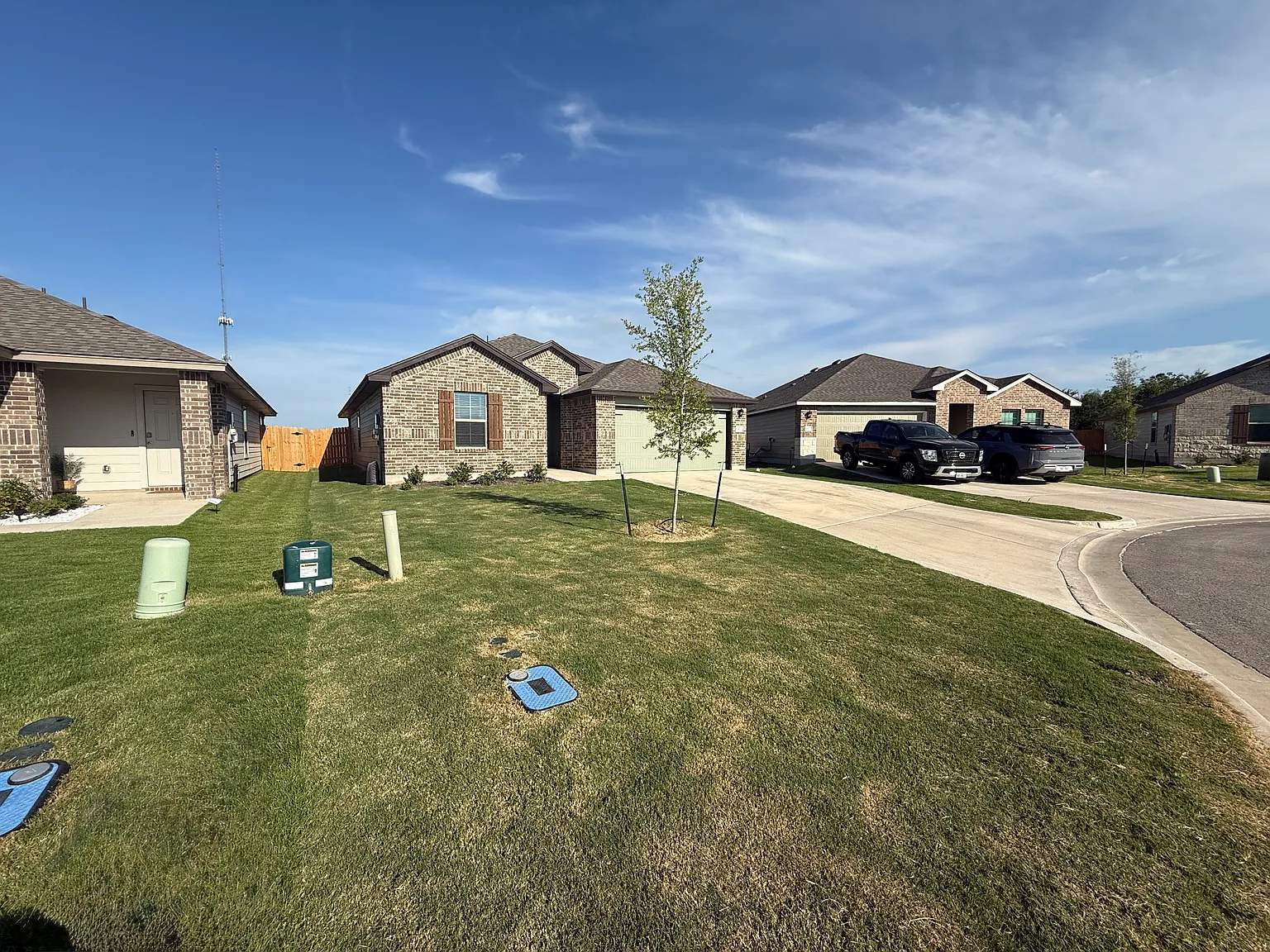4 bed, 1612 sqft, $2,450 — Photo 3