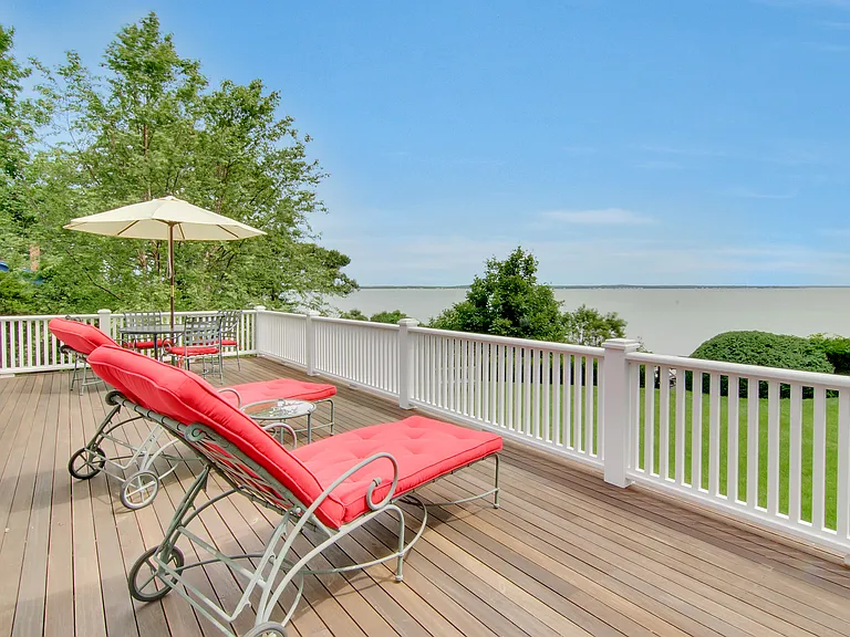 4705 Nassau Point Rd — Photo 16