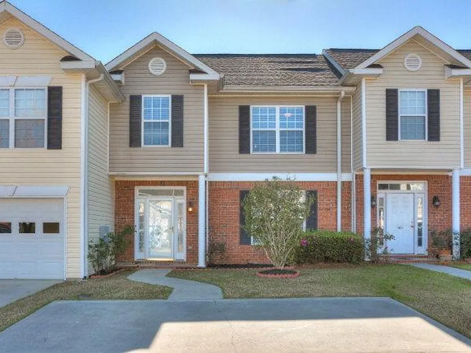 306 Hogan Way