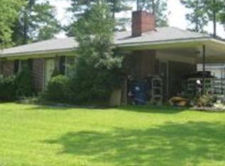134 Sunset Dr, Calhoun, GA 30701