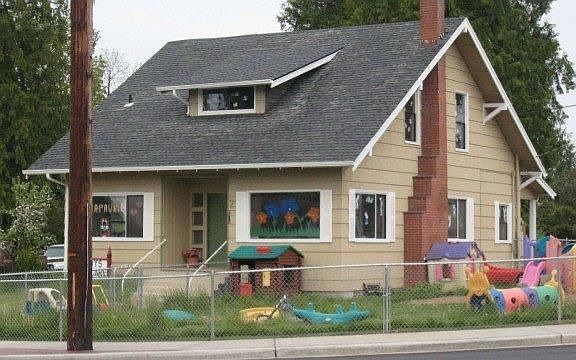 2nd image of 225 2nd Ave NE