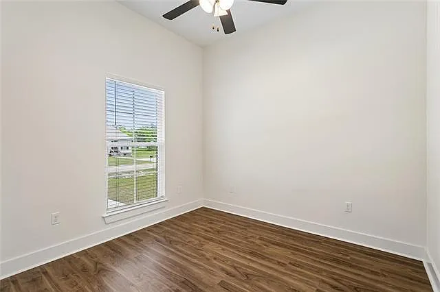 60399 Vermillion Dr — Photo 10