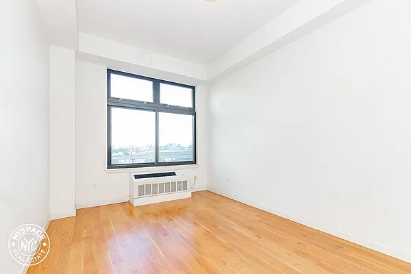Rented by MySpaceNYC | media 9