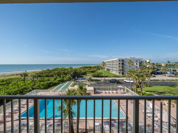7520 Ridgewood Ave APT 403, Cape Canaveral, FL 32920