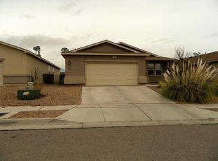 9129 Upper Meadow Ave SW, Albuquerque, NM 87121