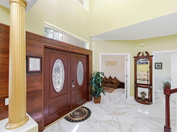 5th image of 9207 Meadow Lane Ct