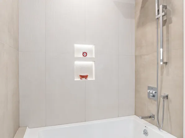 247 18th Street image 11 of 13