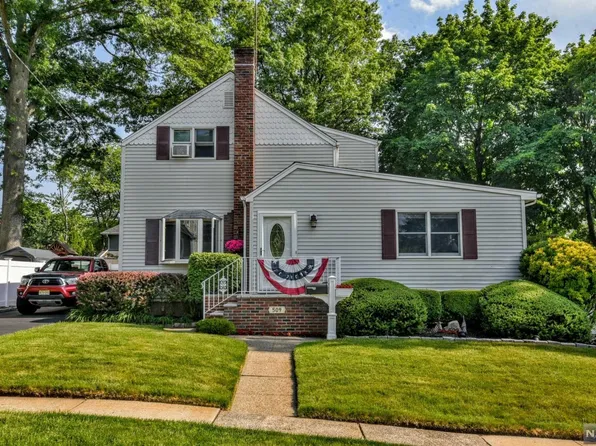 509 Piermont Ave, Hillsdale, NJ 07642