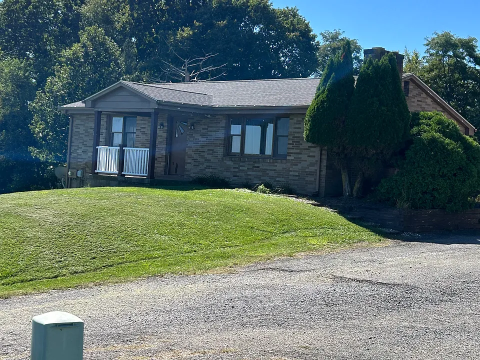 7269 Franklin Rd