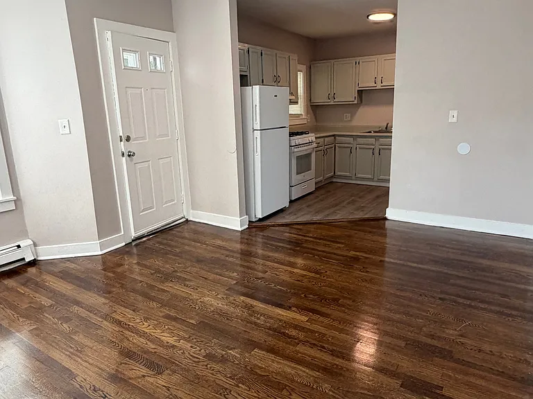 95 Willowwood St #3 — Photo 3